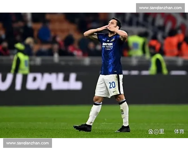 国米中场革命:恰尔汗奥卢离队触发帕斯争夺战,皇马回购条款成关键 国米中场革命:恰尔汗奥卢离队触发帕斯争夺战,皇马回购条款成关键