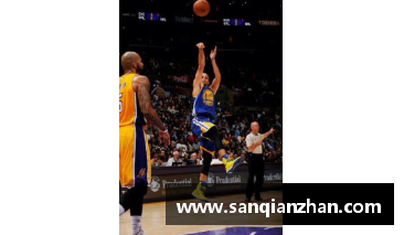 NBA历史上谁的三分球投的最准？(为什么左手投篮的人特别准？)